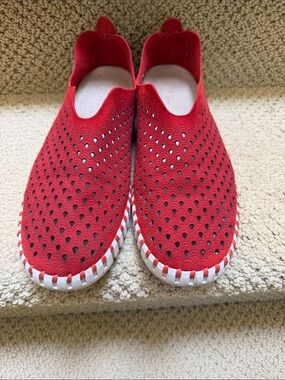Red Ilse Jacobsen tulip shoes